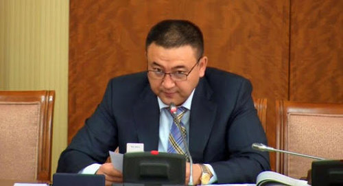 Увсын МАН Б.Чойжилсүрэнг эргүүлэн татахыг шаарджээ